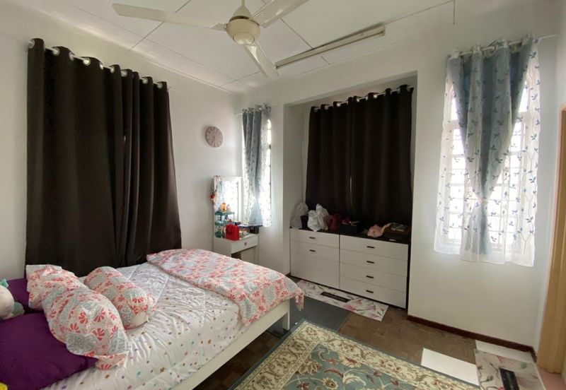 Lorong Cakera Purnama 12/13