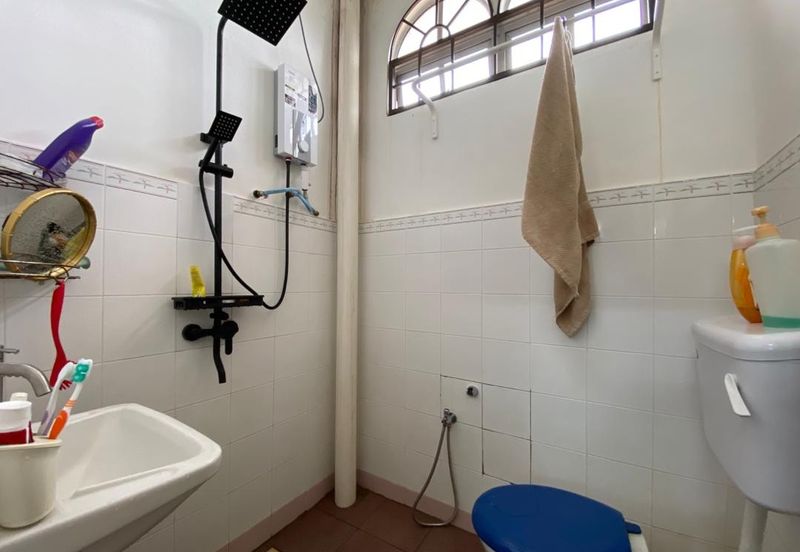 Lorong Cakera Purnama 12/13