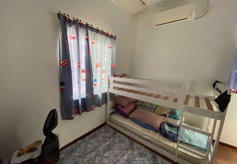 Lorong Cakera Purnama 12/13