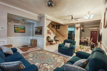 Taman Bukit Subang Seksyen U16 Shah Alam, 22 x 80 Extended Dapur 5 Min ke Elmina Lakeside Mall | Double Storey Terrace FOR SALE! - RM660k Negotiable