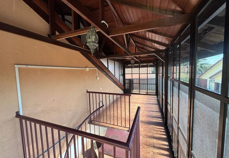 Jalan Makyong Bandar Bukit Raja Klang, Endlot 30' x 65' Fully Renovated | Single Storey Terrace ENDLOT For Sale! - RM550k Negotiable