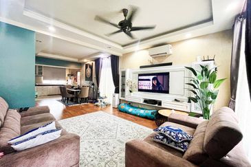 Taman Pinggiran Putra