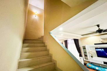 Taman Pinggiran Putra