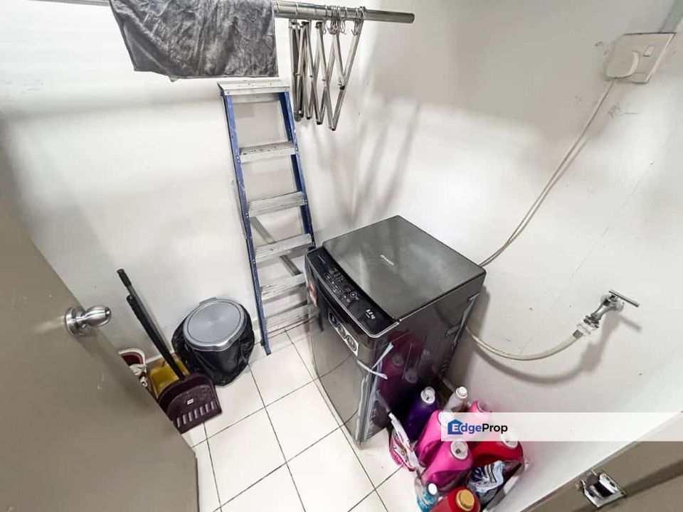 Puncak 7 Residence Seksyen 7 Shah Alam, Paling Murah & Best Investment Unit | Service Apartment FOR SALE! - RM447k Only, Selangor, Shah Alam