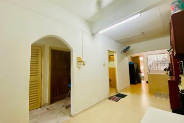 Bandar Tun Hussein Onn