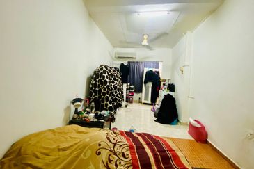 Bandar Tun Hussein Onn