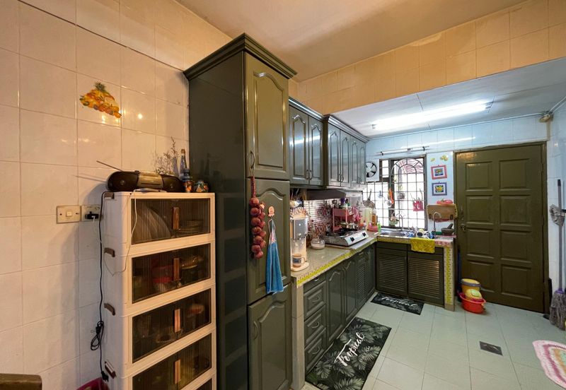 Taman Kinrara Seksyen 2