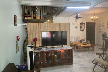 Taman Kinrara Seksyen 2