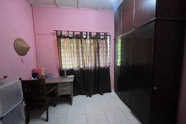 Taman Kinrara Seksyen 2