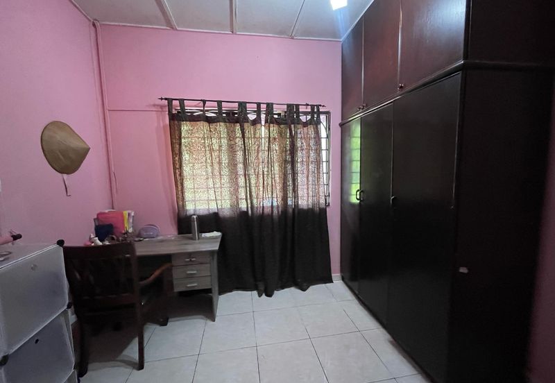 Taman Kinrara Seksyen 2