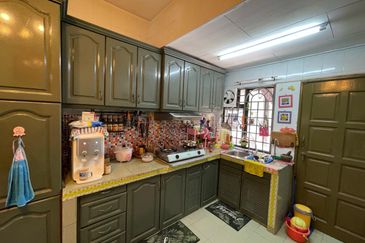 Taman Kinrara Seksyen 2