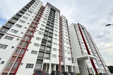 De Cemara Apartment, Setia Alam