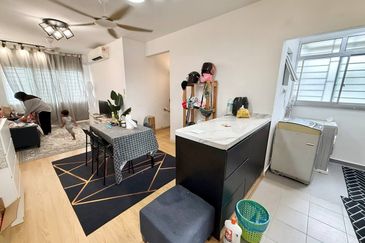 De Cemara Apartment, Setia Alam