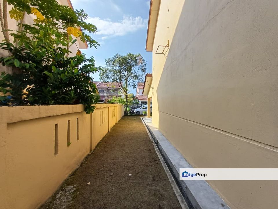 SP4 Bandar Saujana Putra Kuala Langat, Cheapest Endlot 30' x 60' | Double Storey Terrace ENDLOT For Sale! - RM490k Nego, Selangor, Kuala Langat