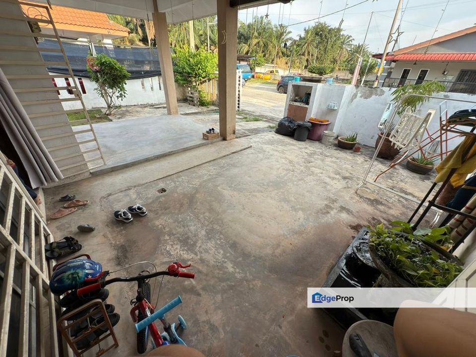 Kampung Lombong Seksyen 29 Shah Alam, 2765 sq.ft Leasehold Open Non Bumi Boleh Beli | Single Storey Semi-Detached FOR SALE! - RM420k, Selangor, Shah Alam