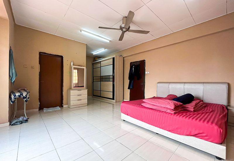 Taman Saujana Puchong