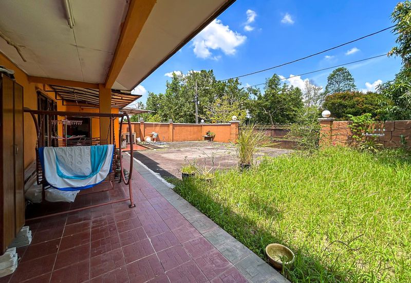 Taman Saujana Puchong