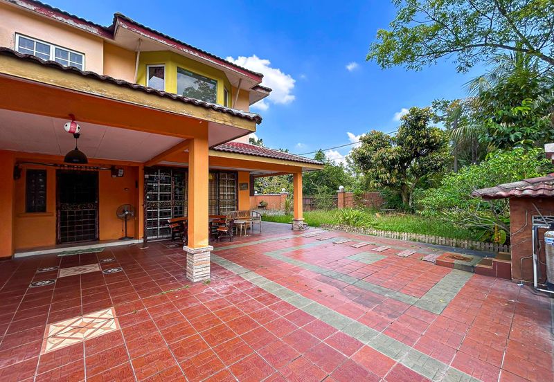 Taman Saujana Puchong