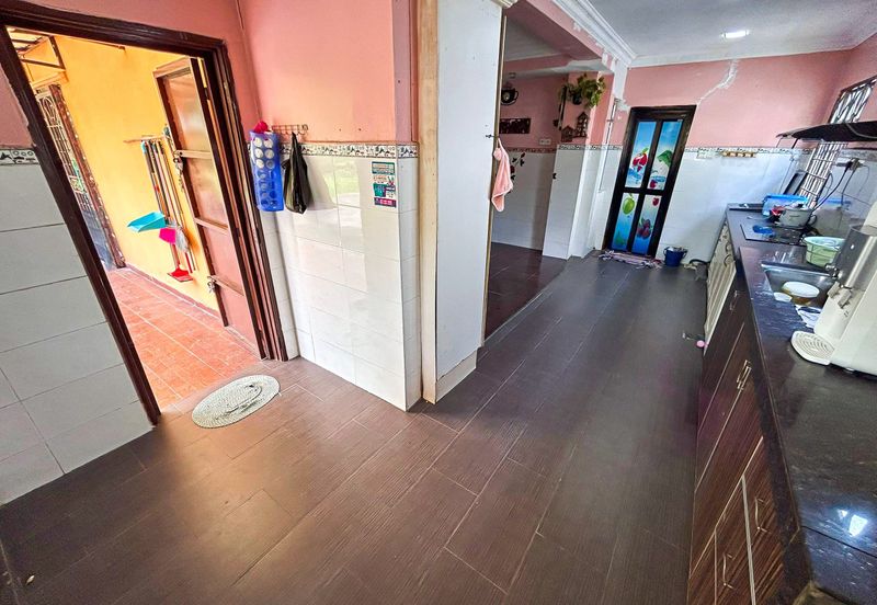 Taman Saujana Puchong