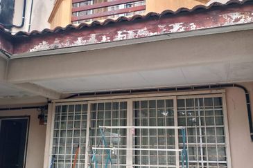 Taman Saujana Puchong