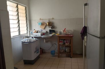 Taman Saujana Puchong