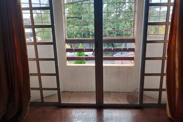 Taman Saujana Puchong