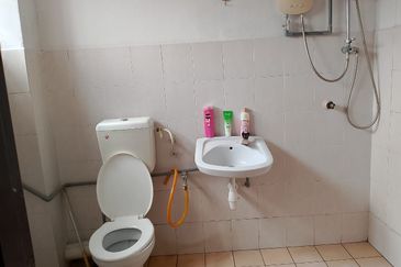 Taman Saujana Puchong