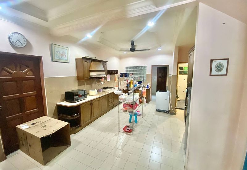 Seksyen 8, Shah Alam