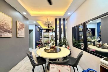 Lorong Mahkota Impian Puncak Alam Selangor, Fully Renovated Facing Open | Single Storey Terrace FOR SALE! - RM330k Negotiable