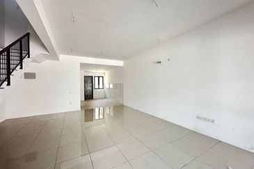 Nadira 1 @ Bandar Bukit Raja