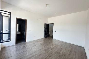 Nadira 1 @ Bandar Bukit Raja