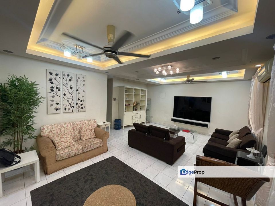 Jalan Turmalin Seksyen 7 Shah Alam, 22' x 75' Ada 5 Bilik Besar | Double Storey Terrace FOR SALE! - RM700k , Selangor, Shah Alam