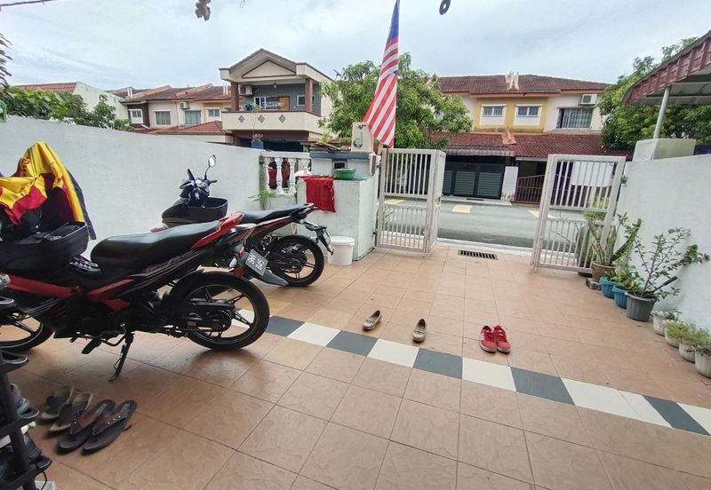 Bandar Saujana Putra