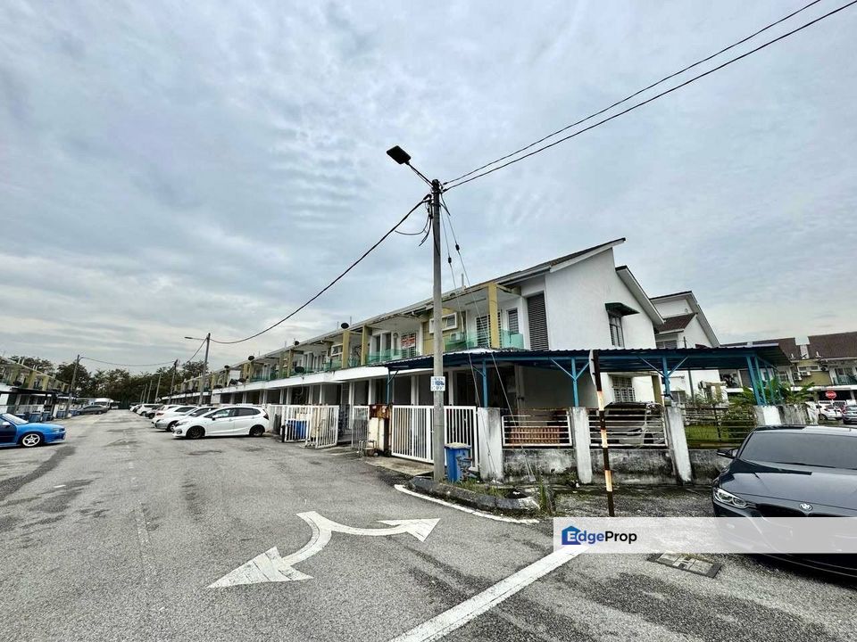 Pearl Villa Bandar Saujana Putra Jenjarom, Corner Unit Ground Floor Murah  | Townhouse Ground Floor FOR SALE! - RM340k, Selangor, Bandar Saujana Putra