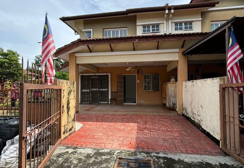 Bandar Tun Hussein Onn