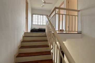 Bandar Tun Hussein Onn