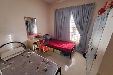 Suri Puteri Serviced Apartment