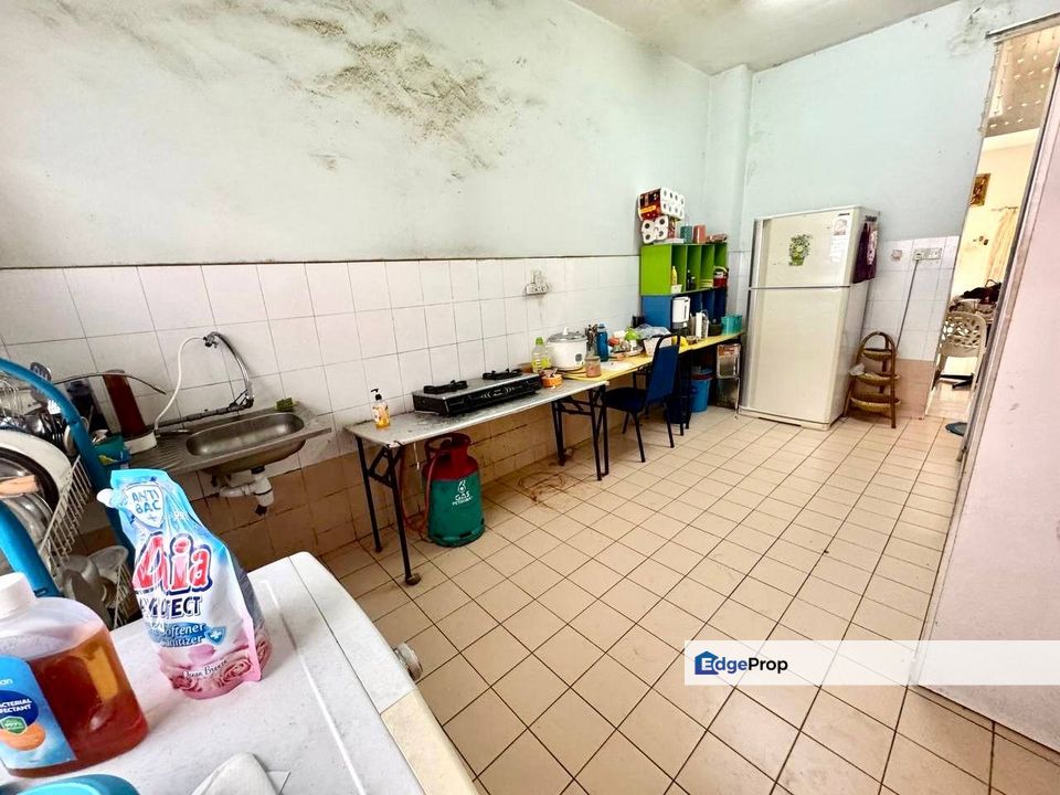 Taman Prima Saujana Kajang Selangor, 20' x 70' Termurah Boleh 100% Loan | Double Storey Terrace FOR SALE! - RM465k Negotiable, Selangor, Kajang