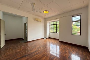 Canal Gardens, Kota Kemuning