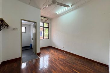 Canal Gardens, Kota Kemuning