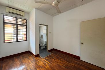 Canal Gardens, Kota Kemuning