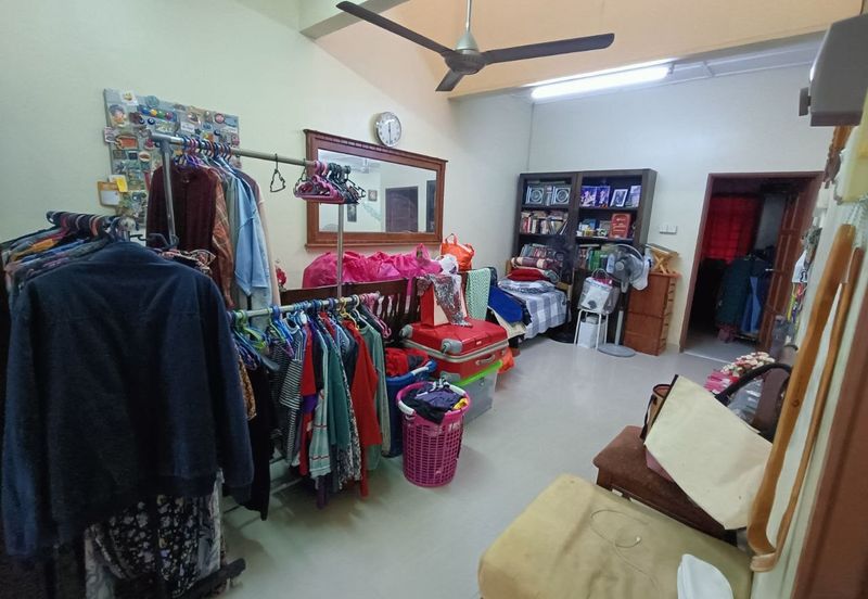 Seksyen 4, Shah Alam