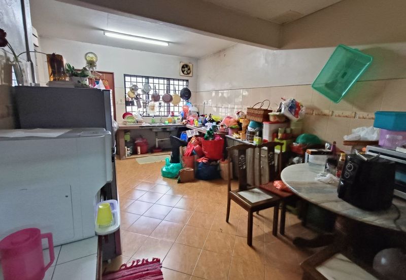 Seksyen 4, Shah Alam