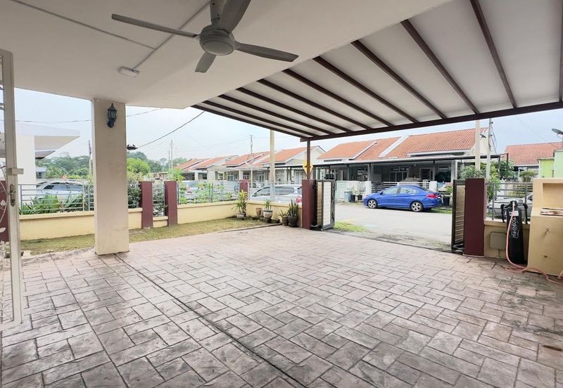 Bandar Saujana Putra