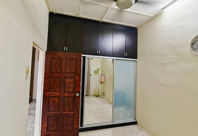 Taman Kinrara Seksyen 5