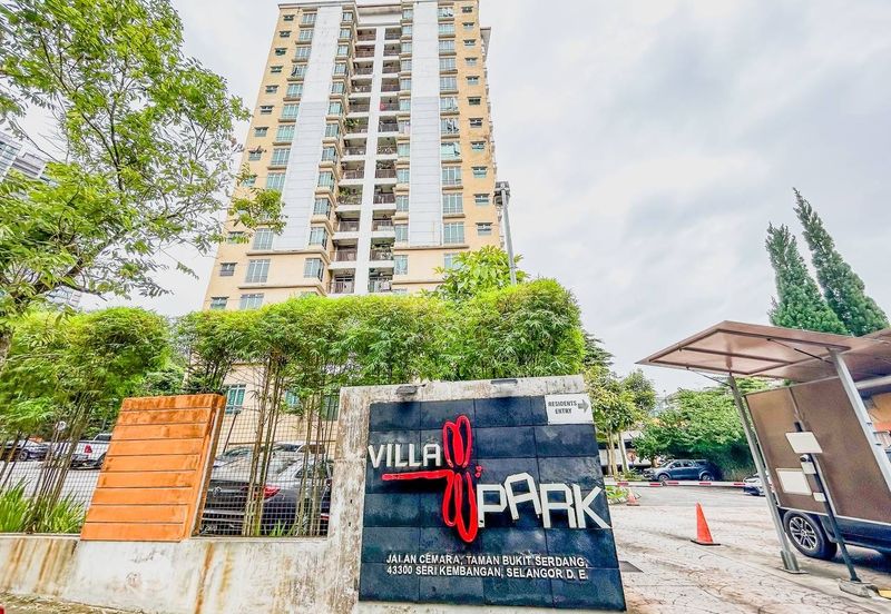 Villa Park Condominium