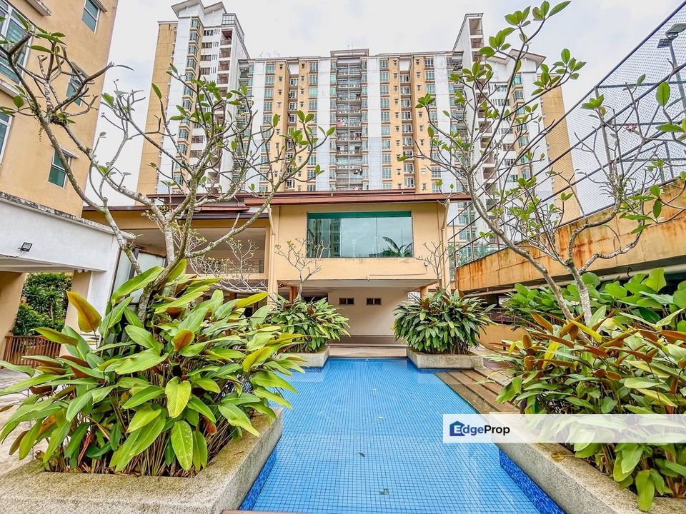 Villa Park Condominium Taman Bukit Serdang Seri Kembangan, Ground Floor 1,106 sq.ft | Service Apartment FOR SALE! - RM349k Nego, Selangor, Seri Kembangan
