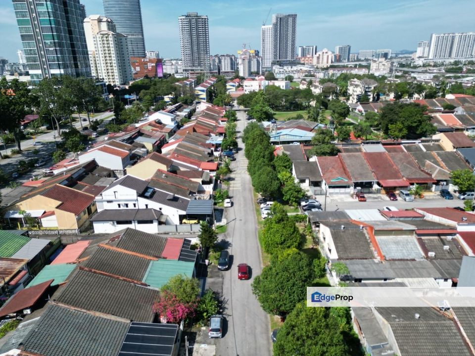 SS4 Kelana Jaya Petaling Jaya, Freehold Facing Open Refurbished | Single Storey Terrace FOR SALE! - RM650k View To Offer, Selangor, Petaling Jaya