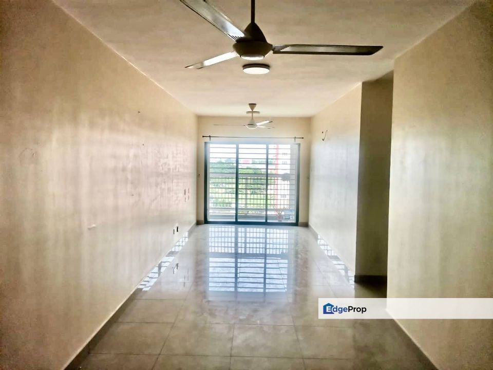 Alam Sanjung Apartment Seksyen 22 Shah Alam, Paling Murah Boleh Full Loan | Service Apartment FOR SALE! - RM330k, Selangor, Shah Alam