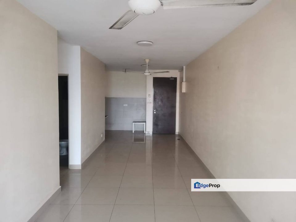 Alam Sanjung Apartment Seksyen 22 Shah Alam, Paling Murah Boleh Full Loan | Service Apartment FOR SALE! - RM330k, Selangor, Shah Alam